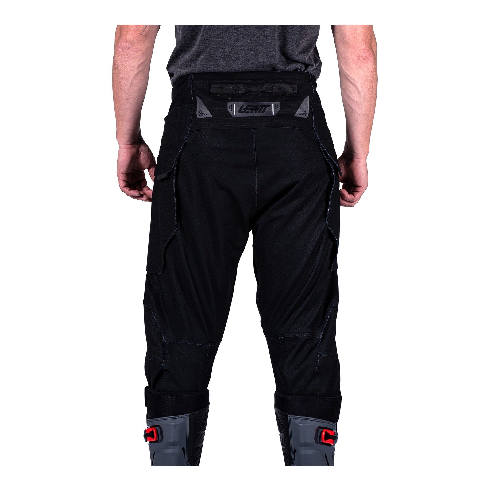 Leatt 5.5 ADV Rally Pant - Stealth (4XL/US42/EU60) LE5025101506#