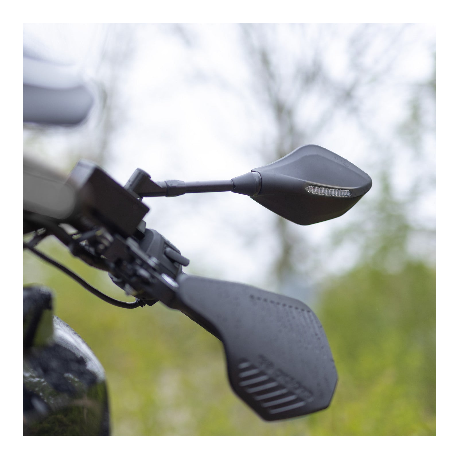 Oxford Signal Mirror - Left M10x1.25 Right-hand Thread OXOX512#